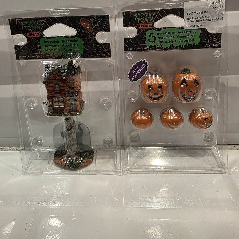 2015 Lemax Haunted Birdhouse W/ Black Cat #64051 & Pumpkins #74239 NIP‎